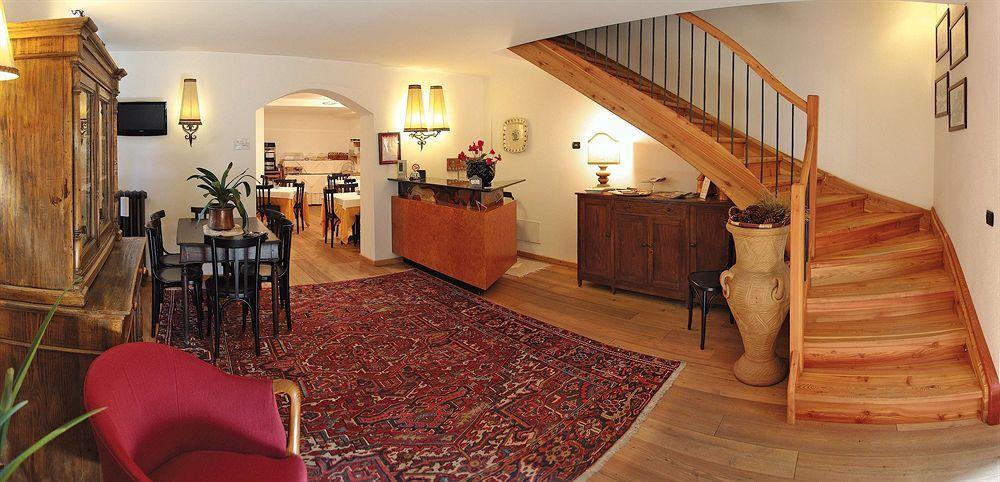 Albergo Aprica Garni Exterior photo